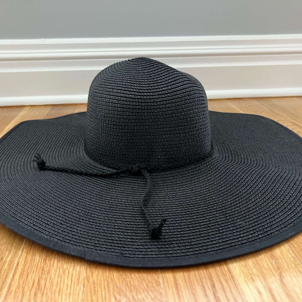 Madewell Floppy Elegant Black Wide-Brimmed Hat